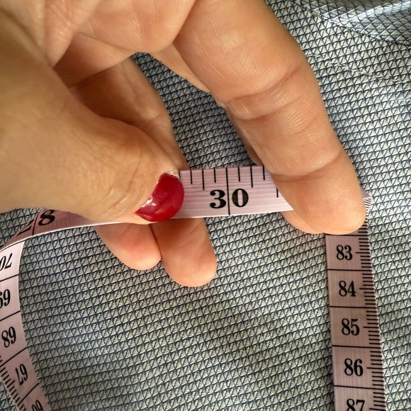 Untuckit button down shirt • Men’s XL - Picture 4 of 6